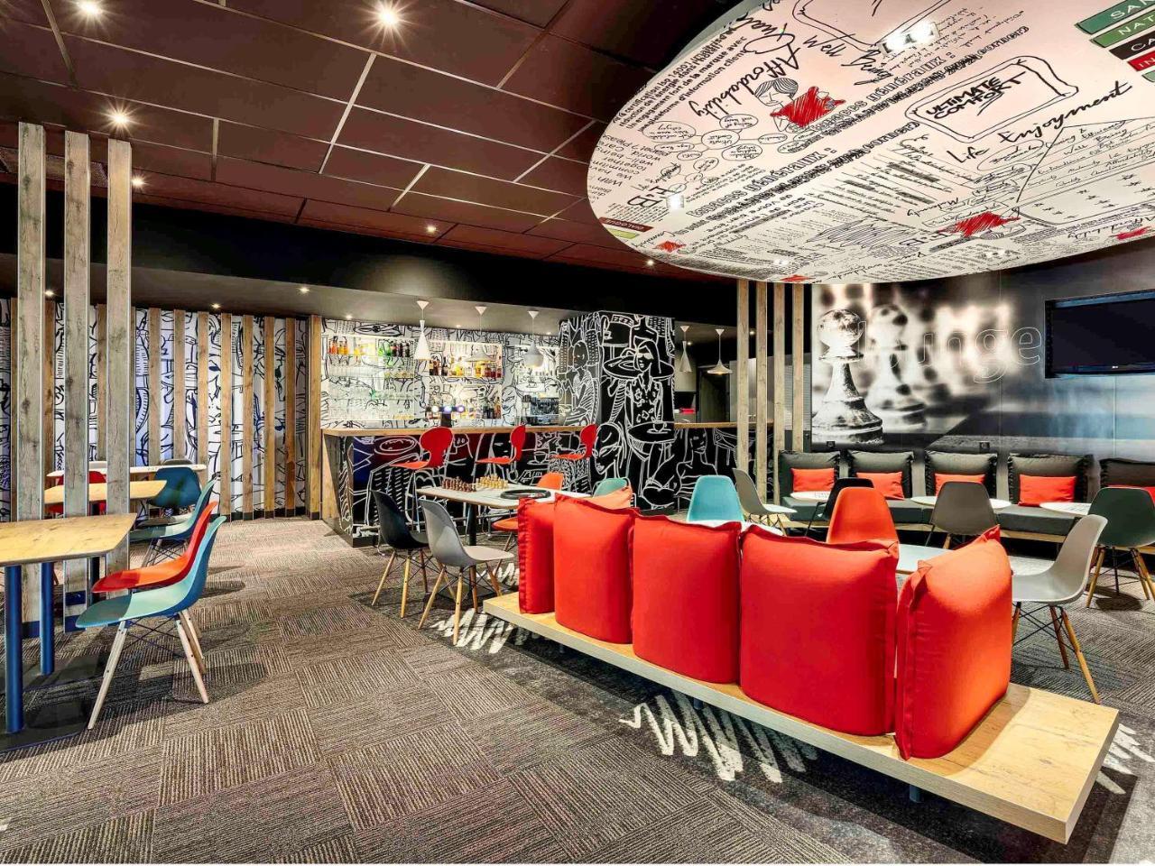 Отель Ibis Site Du Futuroscope Чассенеуил-Ду-Поитоу Экстерьер фото